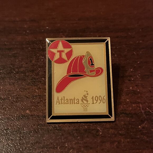 Vintage 1996 Atlanta Olympics Texaco Fire Helmet May Design Lapel Hat Pin - Picture 1 of 3